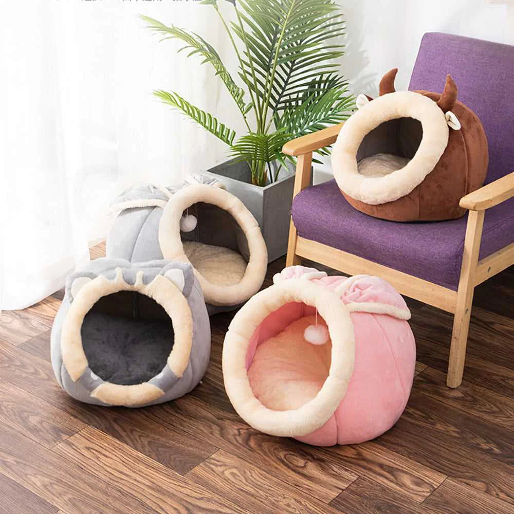 Cozy Cat Nest – Soft Plush Bed for Cats (Rabbit & Cow Design)